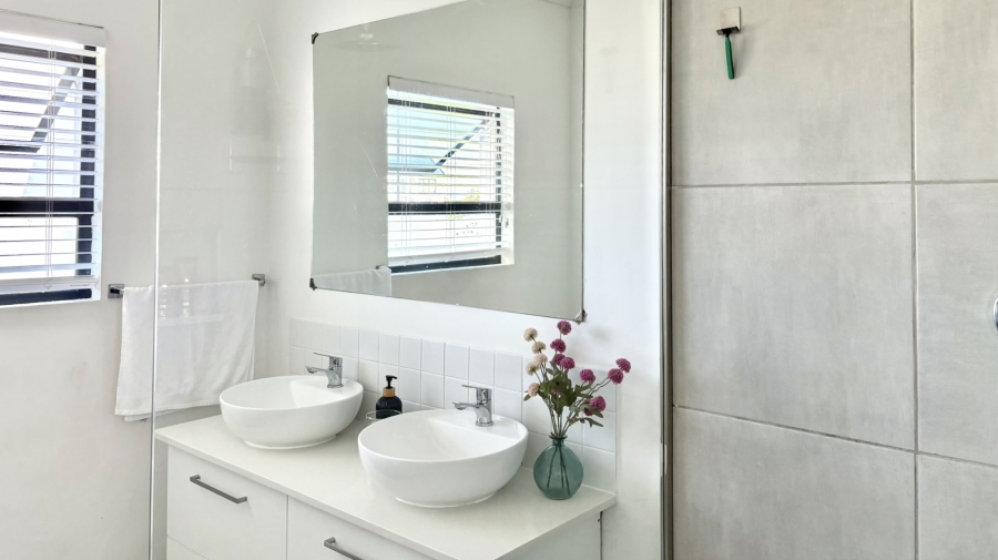 3 Bedroom Property for Sale in Atlantic Sands Private Estate Western Cape